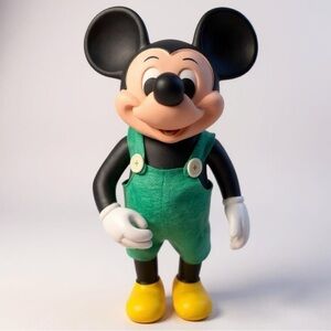 1977 Walt Disney Mickey Mouse Remco Toys Vinyl 15" Figure Dressed In Green Doll